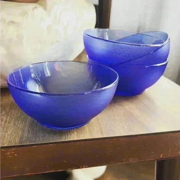 Blue Translucent/ textures Bowl Brazil vintage set of 4 - Picture 2 of 3